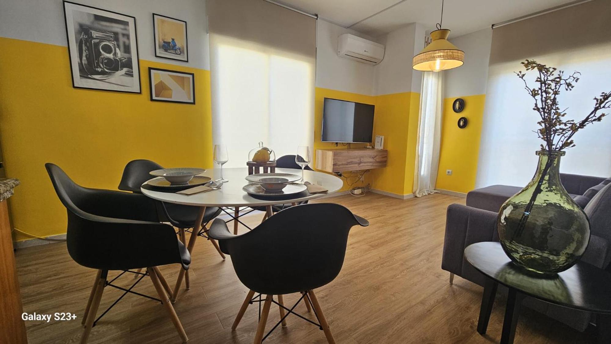 Apartamento Yellow Гаруча Екстериор снимка
