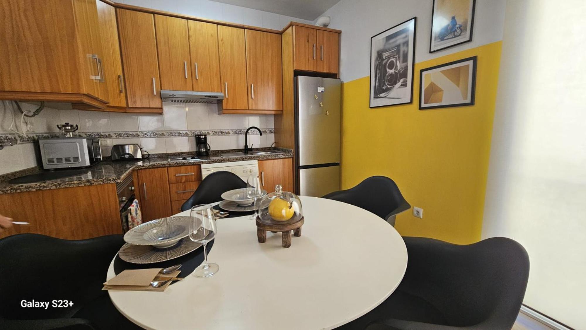 Apartamento Yellow Гаруча Екстериор снимка