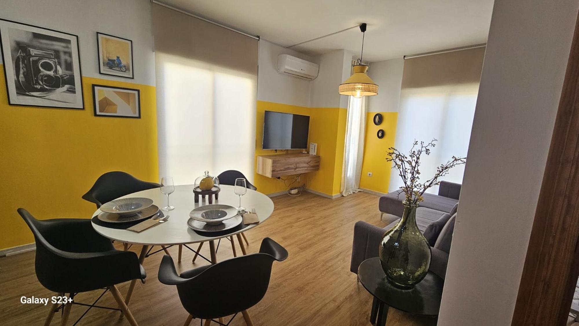Apartamento Yellow Гаруча Екстериор снимка
