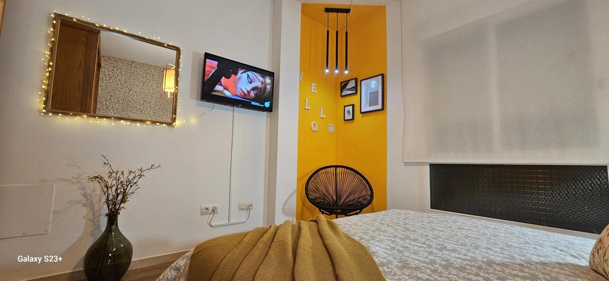 Apartamento Yellow Гаруча Екстериор снимка